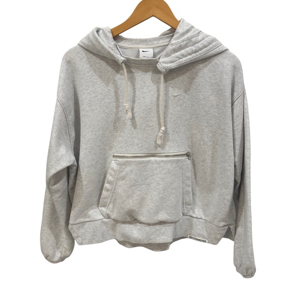 Nike Standard Issue Cropped Hoodie Gray FLY Dri-Fit Boxy Sweatshirt M - Picture 2 of 11